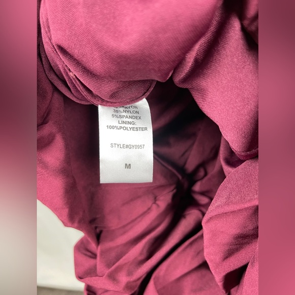 Do + Be maroon mini dress size medium NWT - Picture 8 of 11